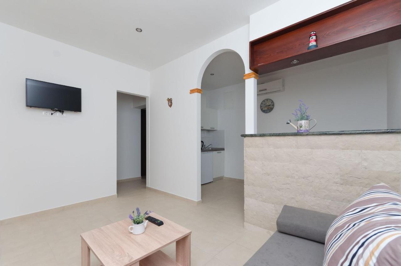 Apartments Branka Mošćenička Draga Екстериор снимка