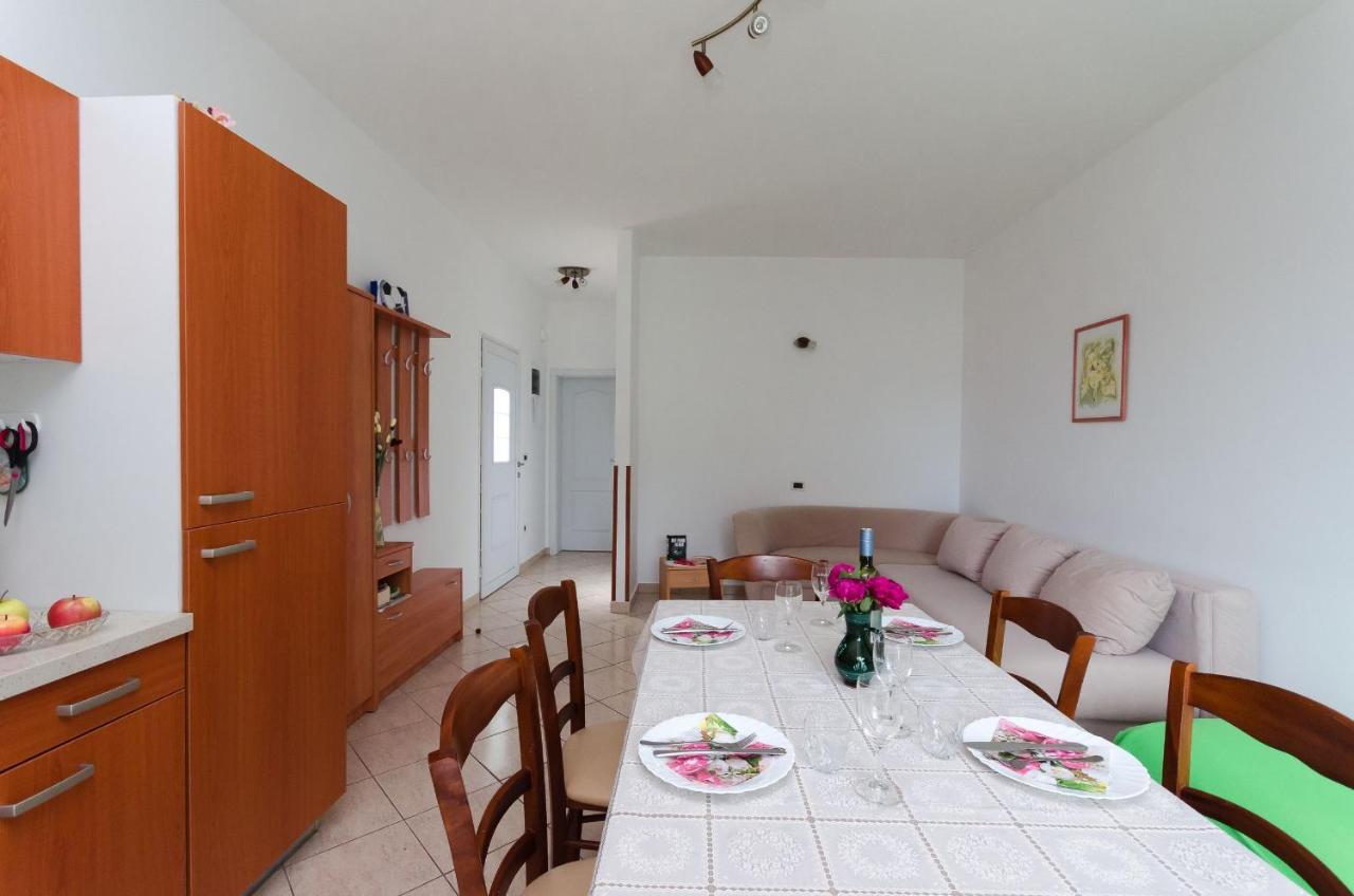 Apartments Branka Mošćenička Draga Екстериор снимка
