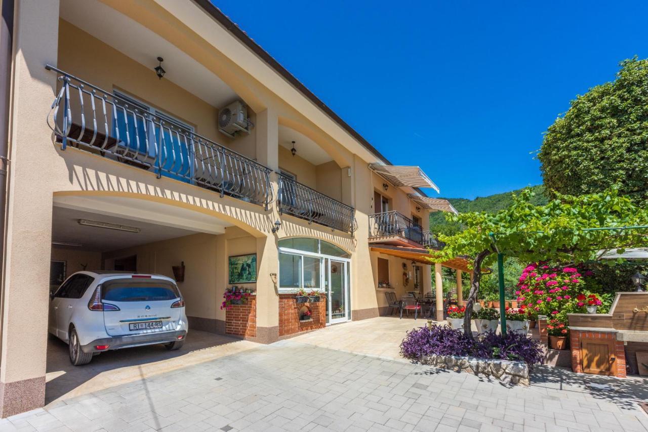 Apartments Branka Mošćenička Draga Екстериор снимка