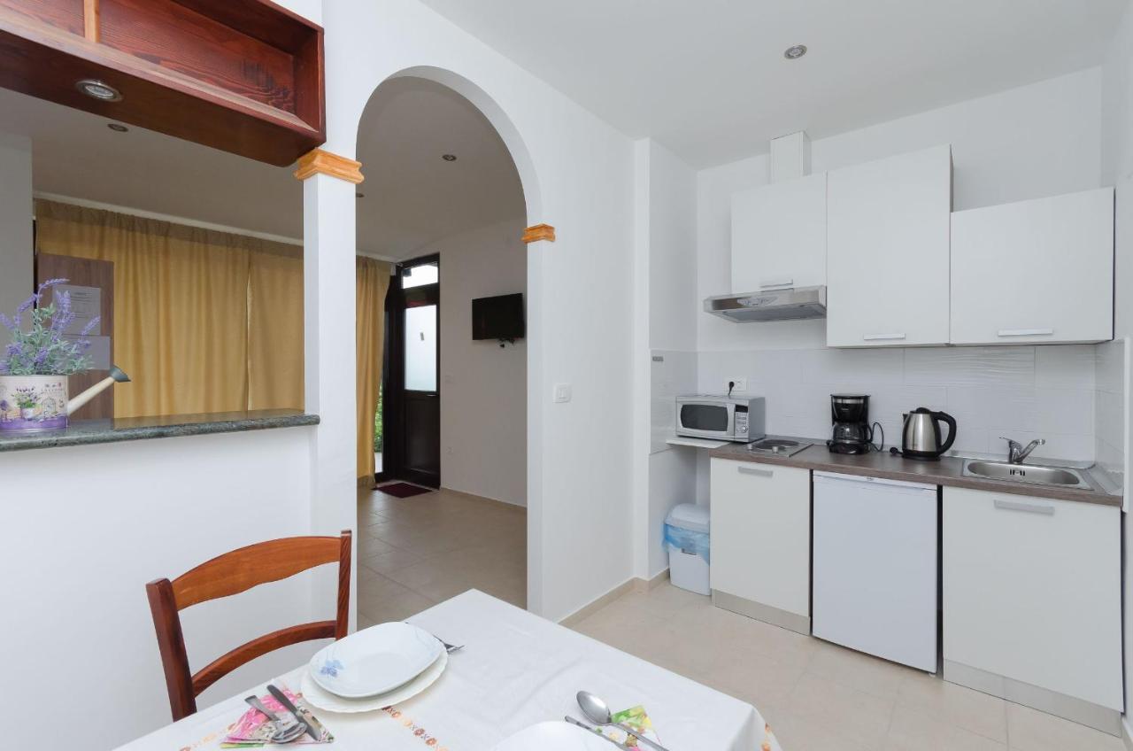 Apartments Branka Mošćenička Draga Екстериор снимка